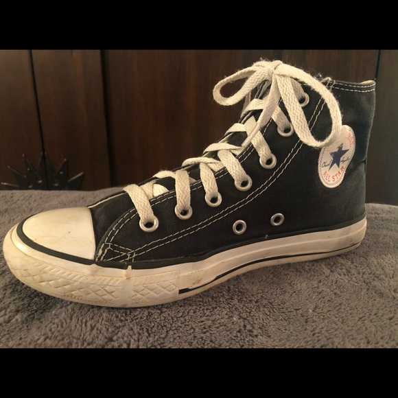 Vintage CONVERSE ALL STAR black high tops. - Picture 7 of 7
